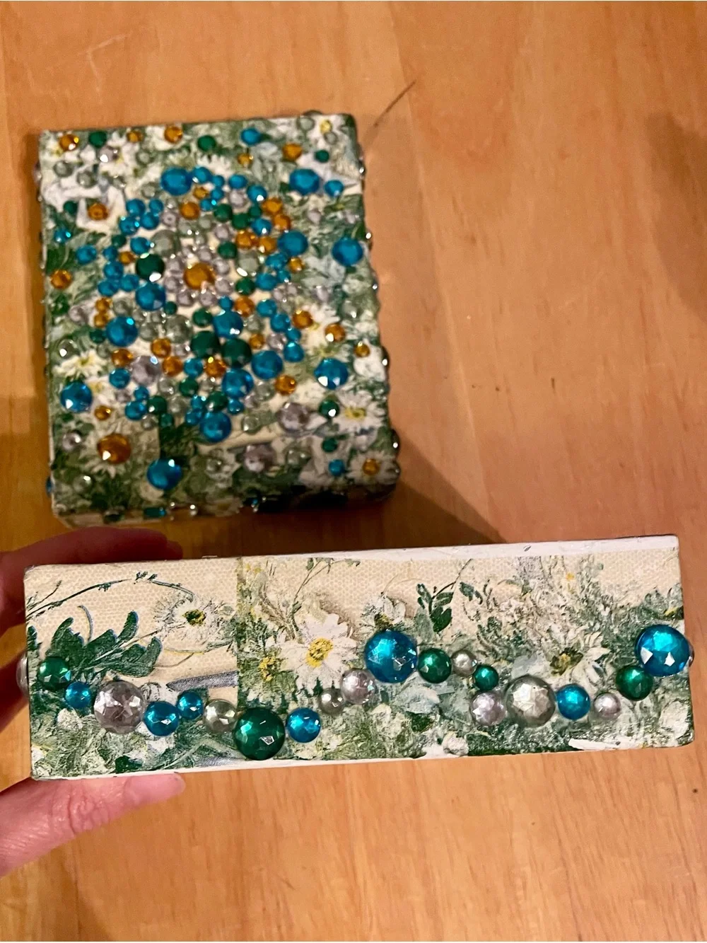 Decorative Gemstone Jewelry Organizer Box - Multicolor